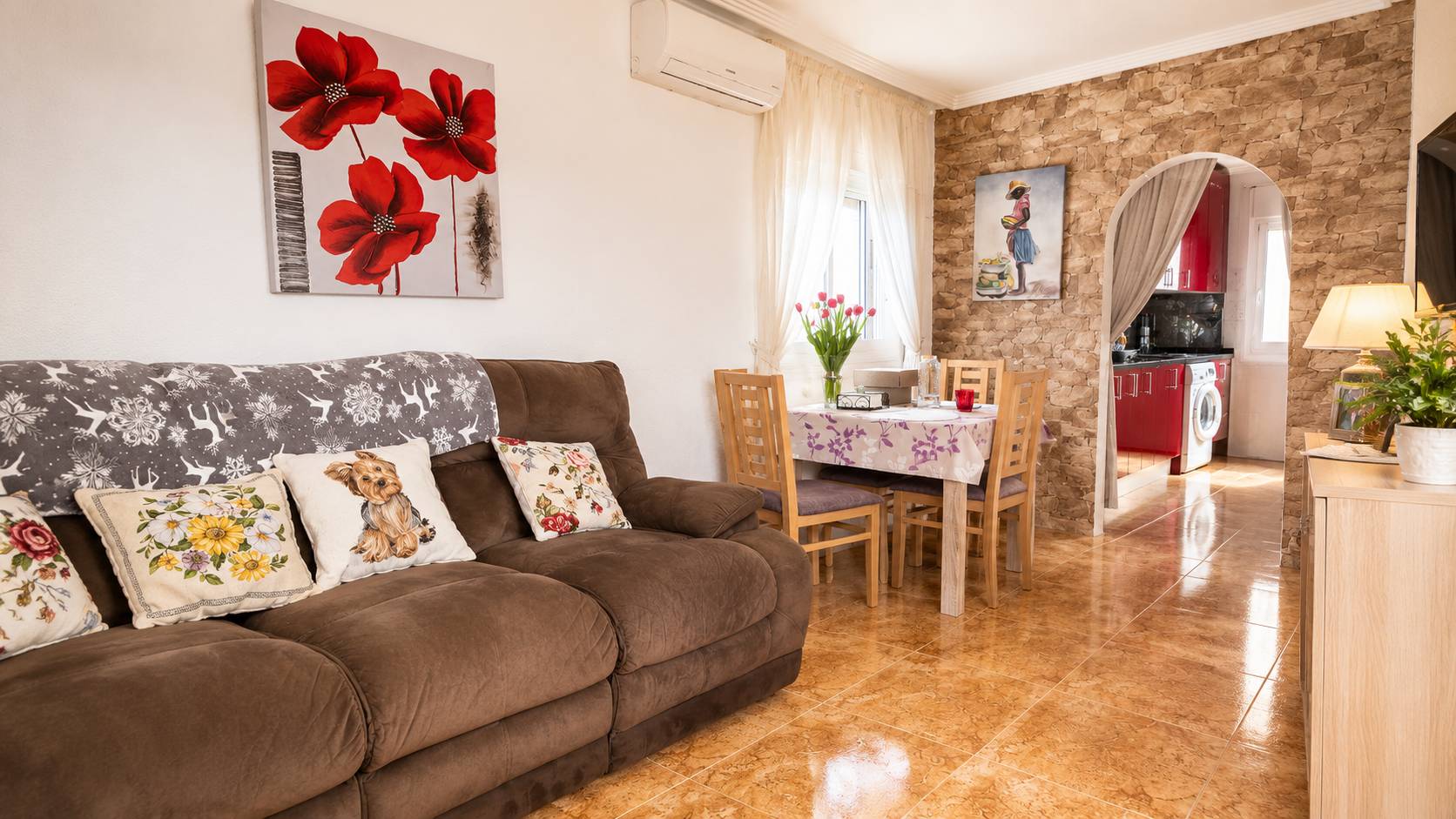 Torrevieja – Centralt Grupphus – bild 10