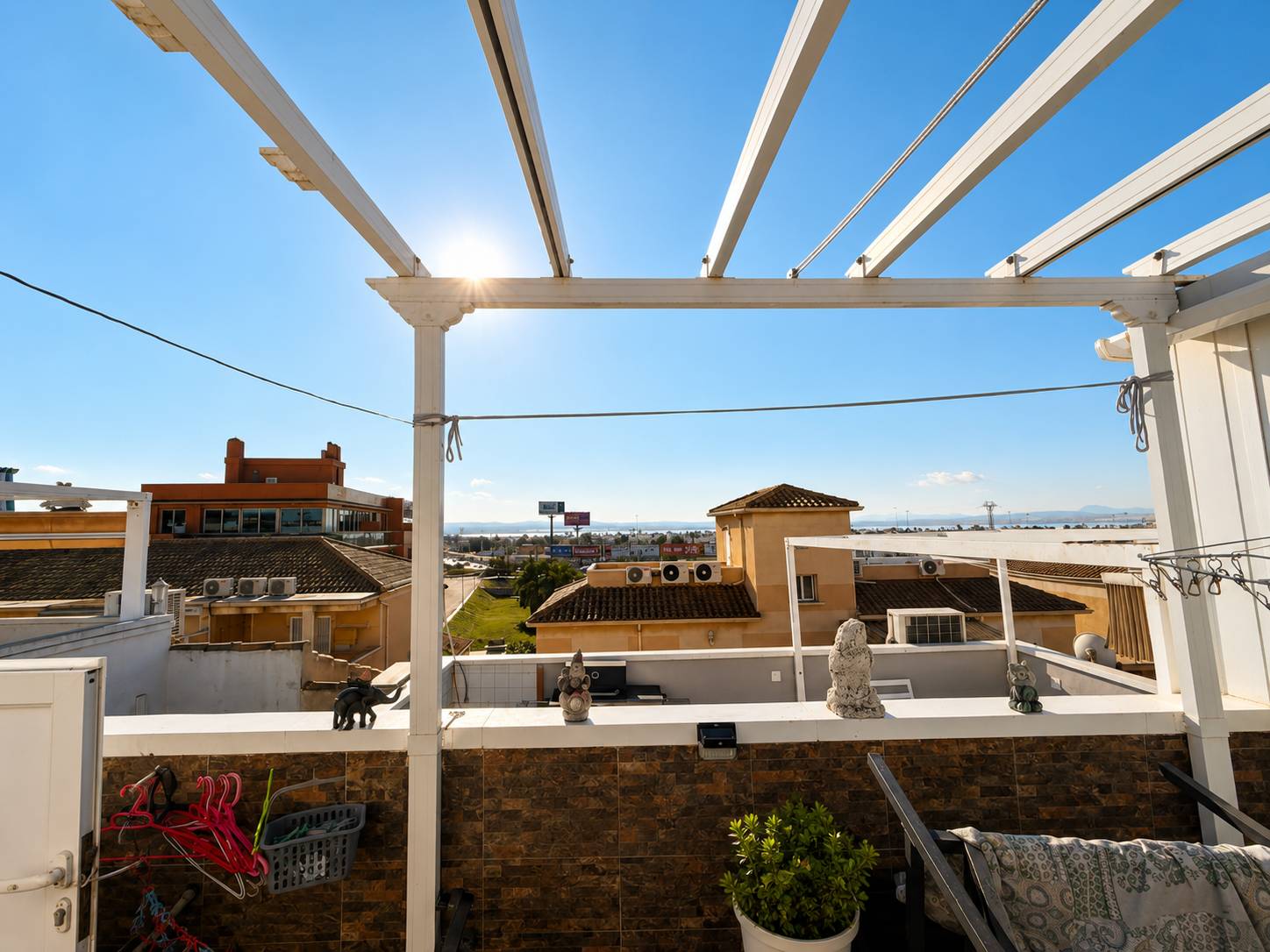 Torrevieja – Centralt Grupphus – bild 18